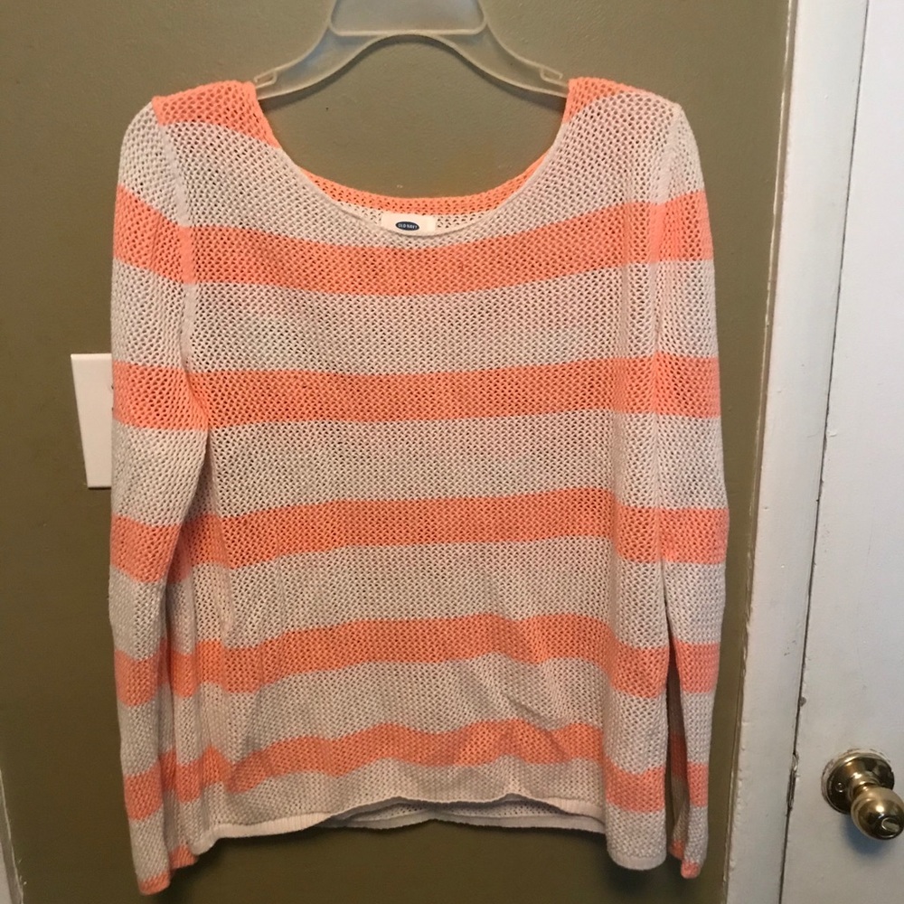 Kitted old navy sweater!